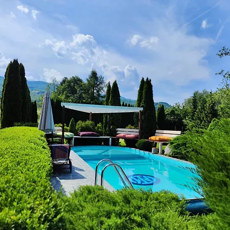 Villa Cvjetna Oaza *